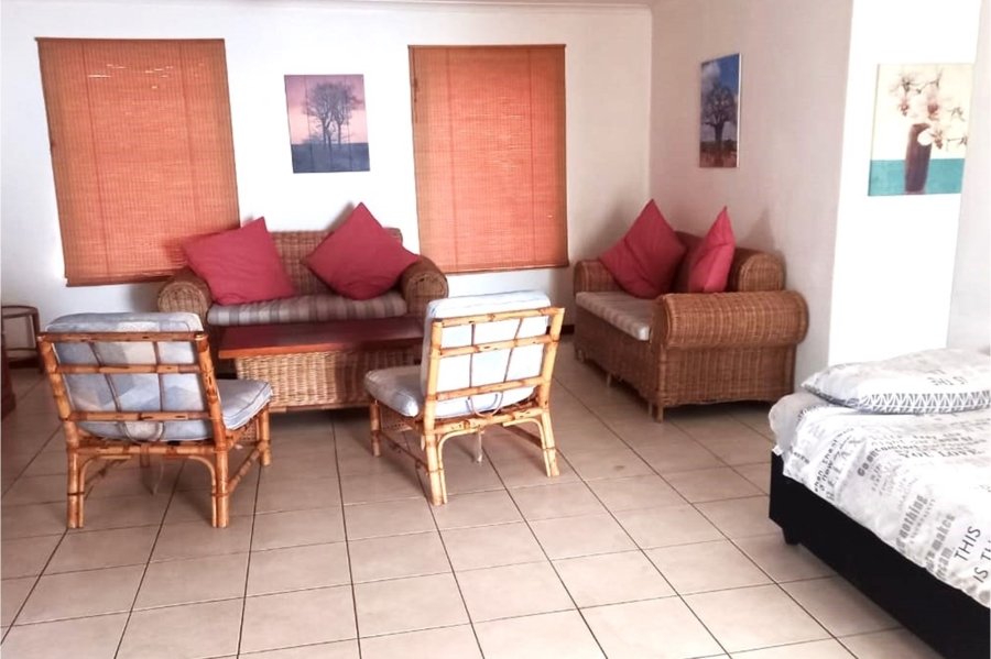 To Let 3 Bedroom Property for Rent in Skiathos Western Cape